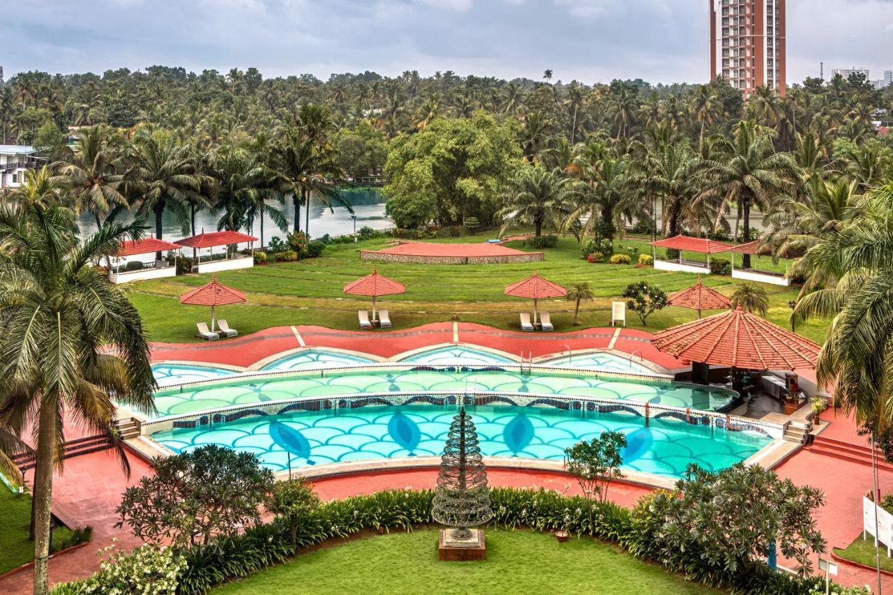 Готель Le Meridien Kochi Екстер'єр фото